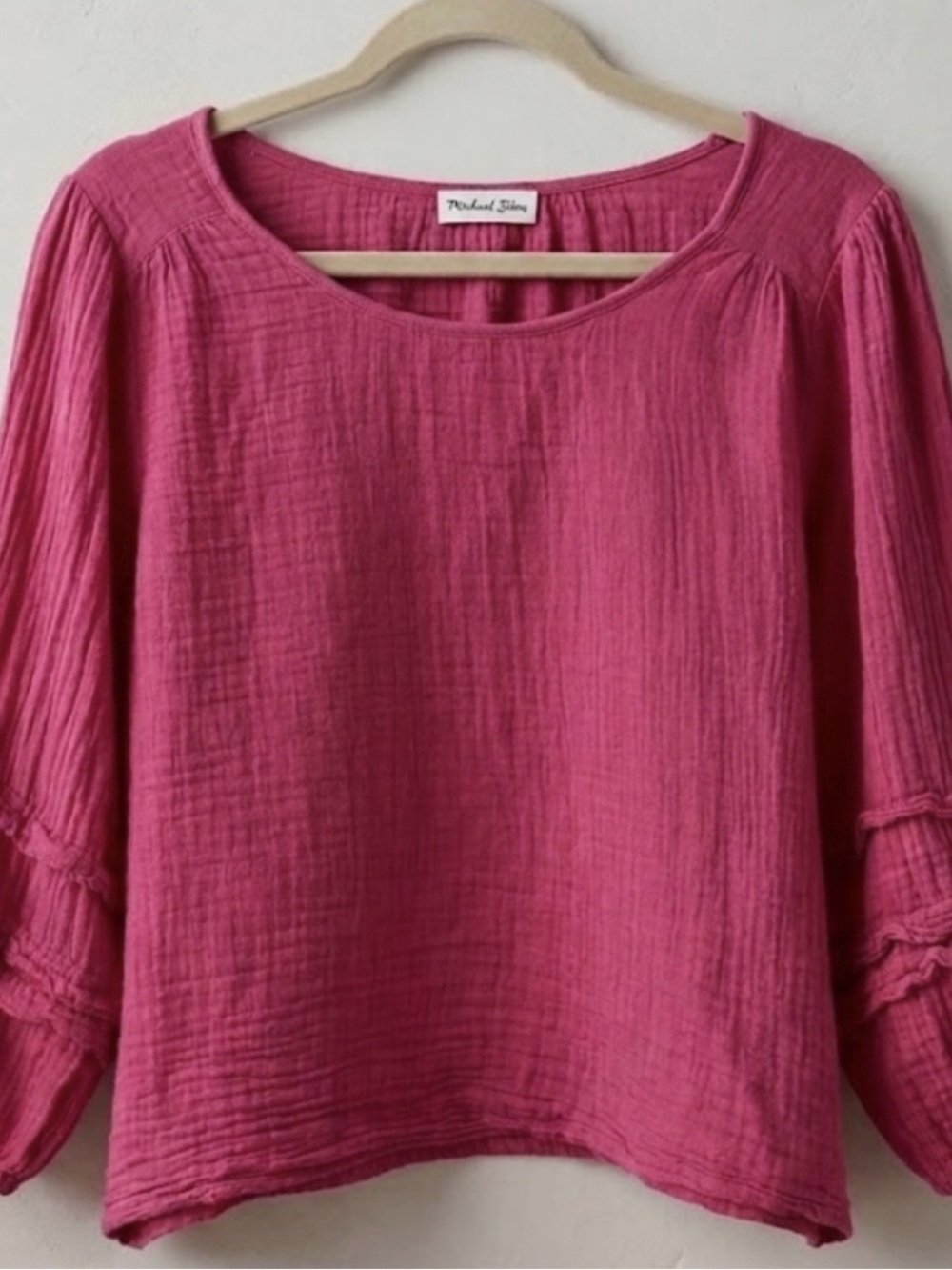 Michael Stars Pruitt Balloon Sleeve
Top Size Large